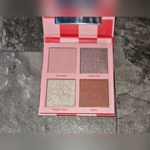 Ciate London Cherry Bomb Blush & Highlighter Palette 0.56oz BNIB